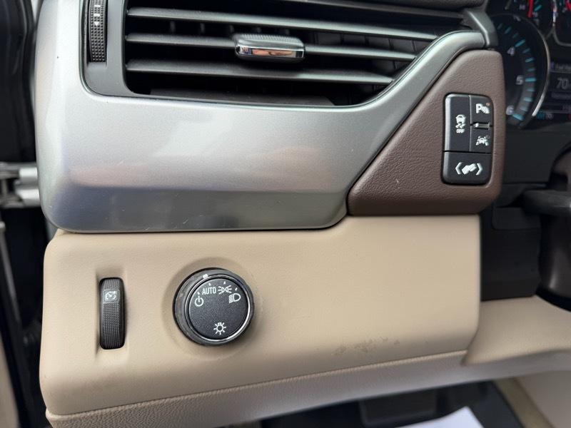 Chevrolet Suburban LT 2WD 2018