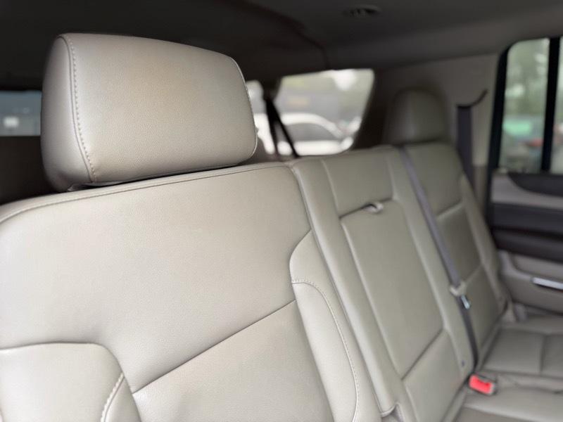 Chevrolet Suburban LT 2WD 2018
