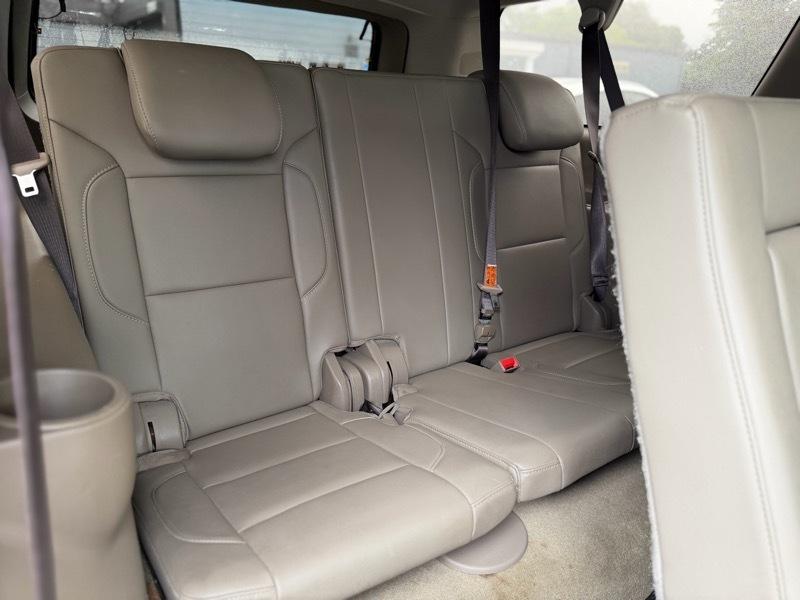Chevrolet Suburban LT 2WD 2018