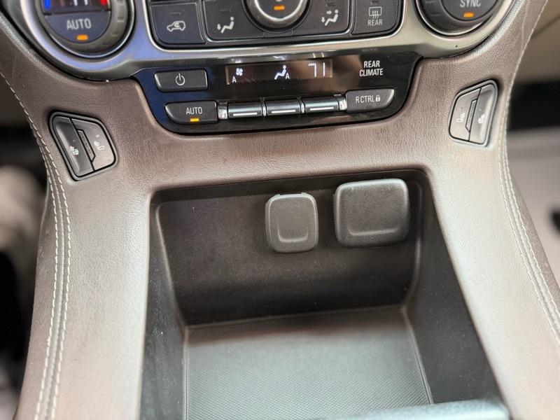 Chevrolet Suburban LT 2WD 2018