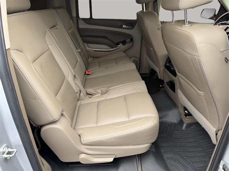 Chevrolet Suburban LT 2WD 2018