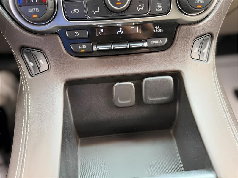 Chevrolet Suburban LT 2WD 2018