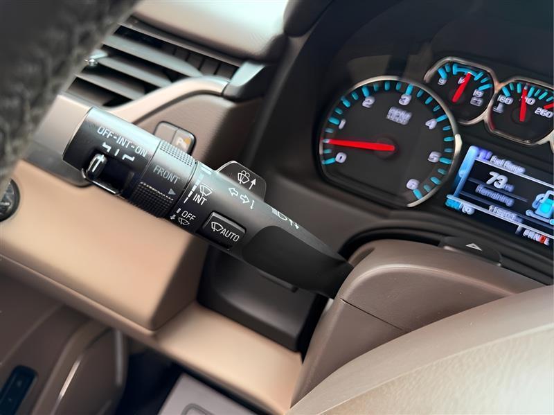Chevrolet Suburban LT 2WD 2018