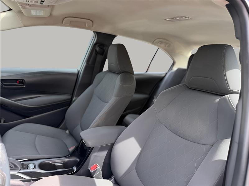 Toyota Corolla LE 2022