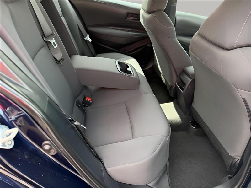 Toyota Corolla LE 2022