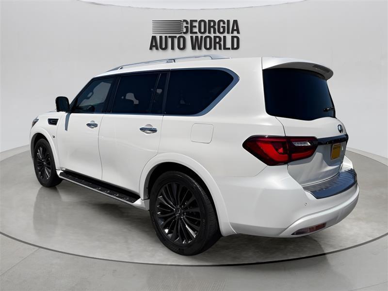 Infiniti QX80 LUXE 2020