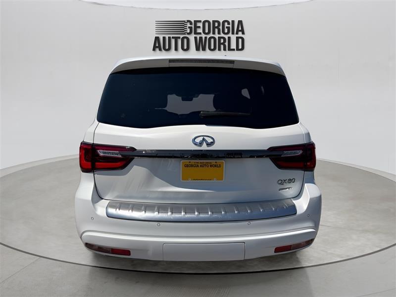 Infiniti QX80 LUXE 2020