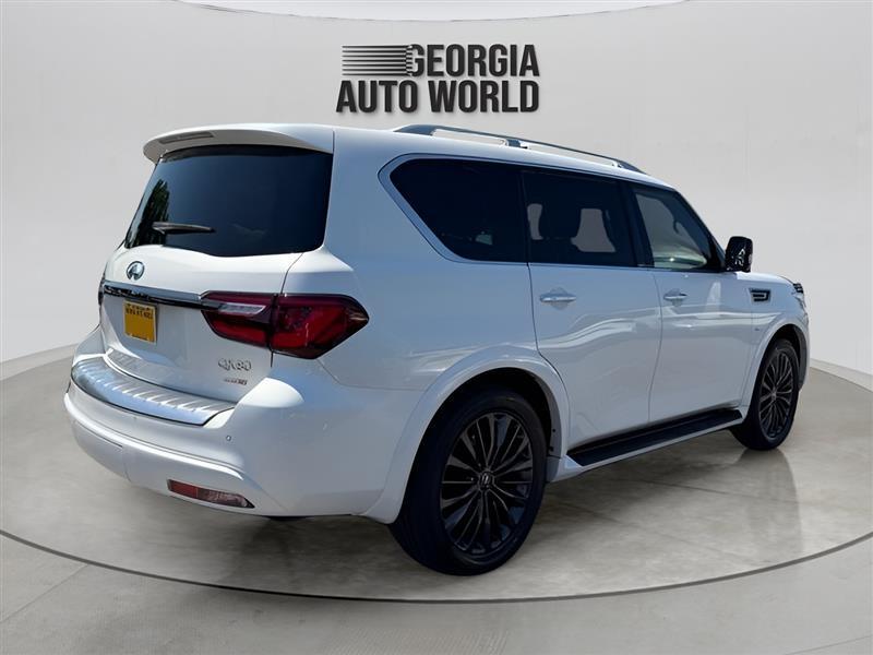 Infiniti QX80 LUXE 2020