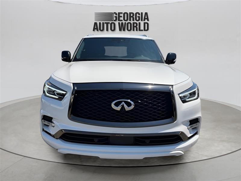 Infiniti QX80 LUXE 2020
