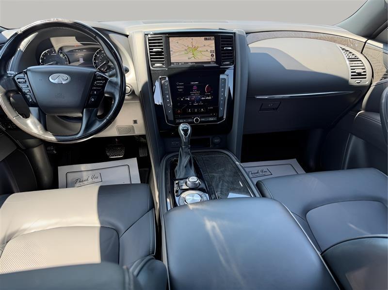 Infiniti QX80 LUXE 2020