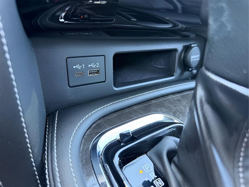 Infiniti QX80 LUXE 2020
