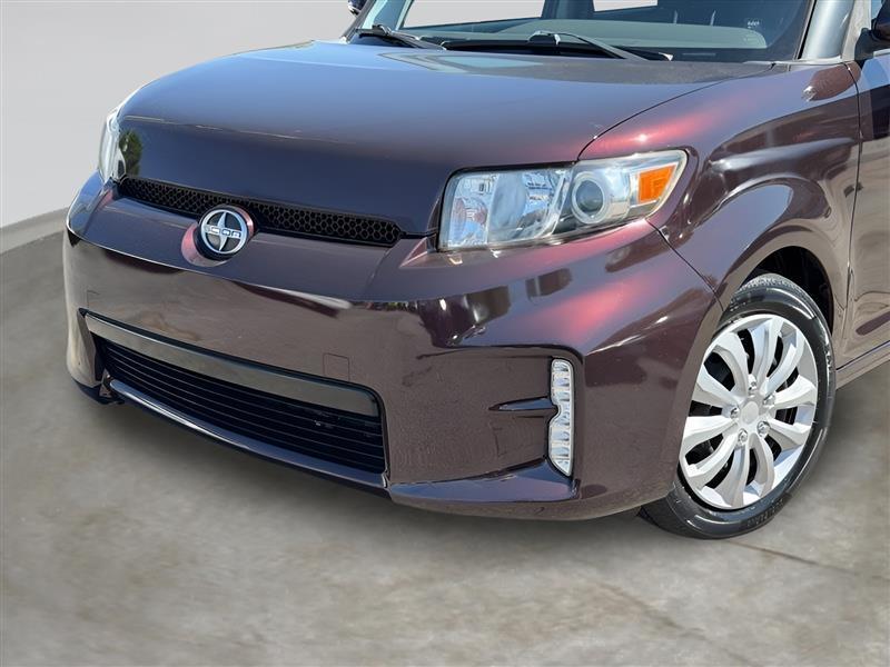 Scion xB 5dr Wgn Auto (Natl) 2014