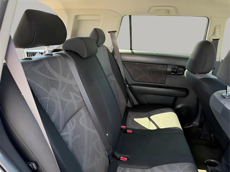 Scion xB 5dr Wgn Auto (Natl) 2014