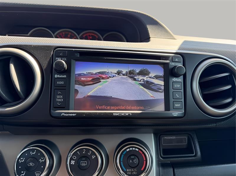 Scion xB 5dr Wgn Auto (Natl) 2014