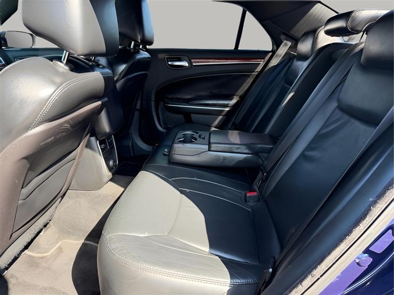 Chrysler 300 RWD 2014