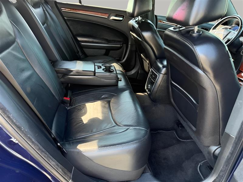 Chrysler 300 RWD 2014