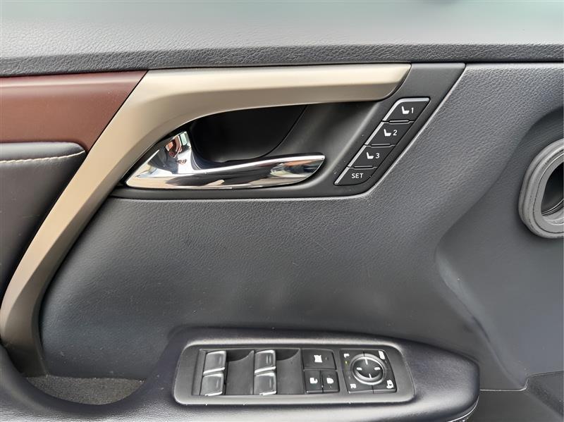 Lexus RX 350 FWD 2020