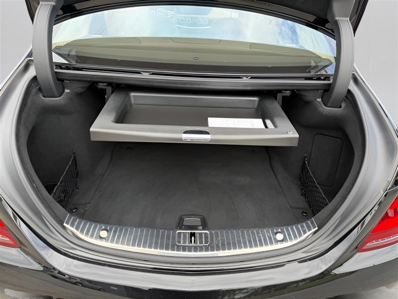 Mercedes-Benz S-Class S560 4MATIC 2019