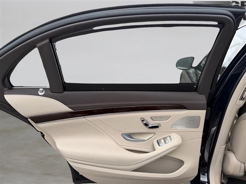 Mercedes-Benz S-Class S560 4MATIC 2019