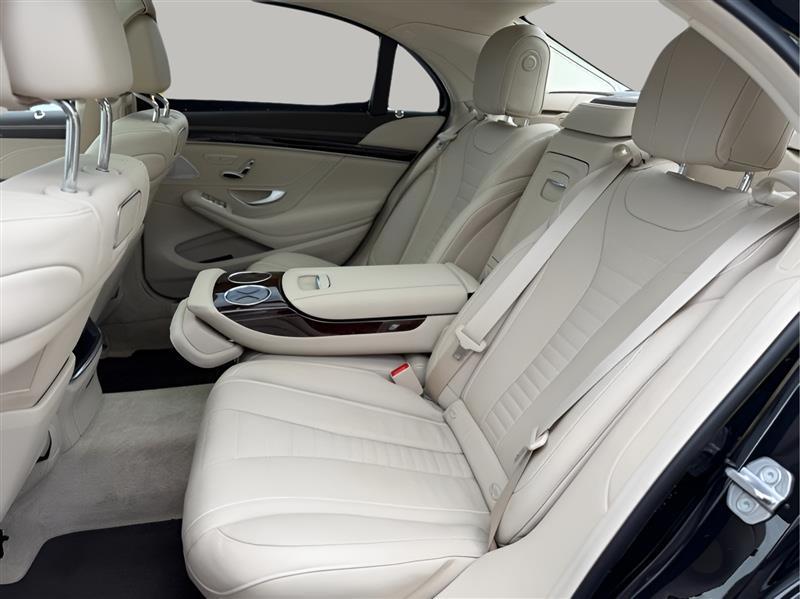 Mercedes-Benz S-Class S560 4MATIC 2019