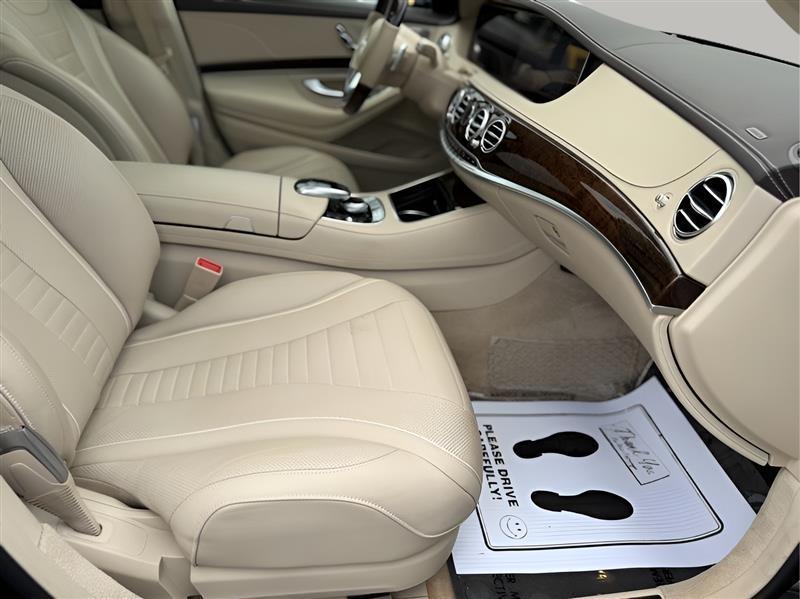 Mercedes-Benz S-Class S560 4MATIC 2019