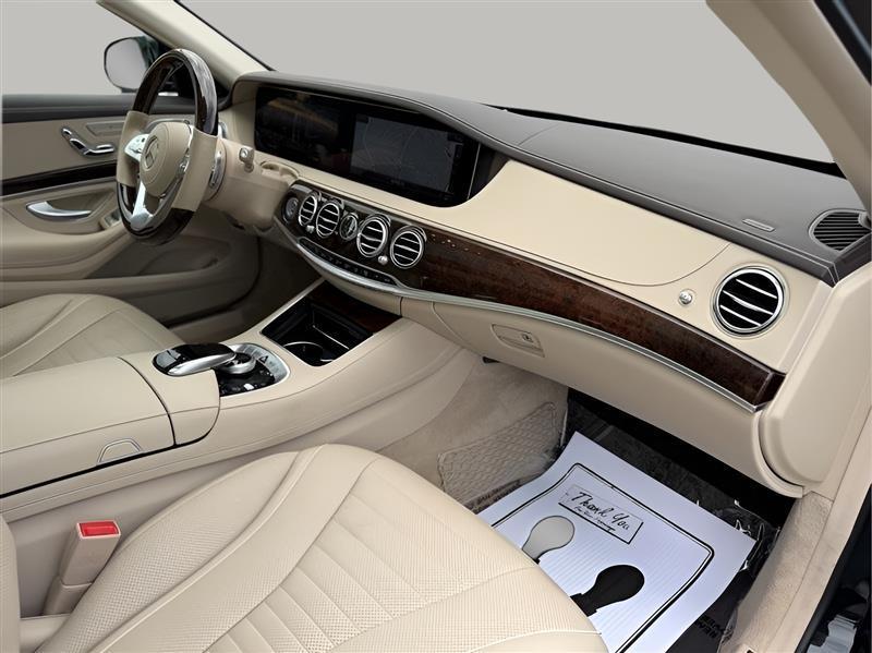 Mercedes-Benz S-Class S560 4MATIC 2019