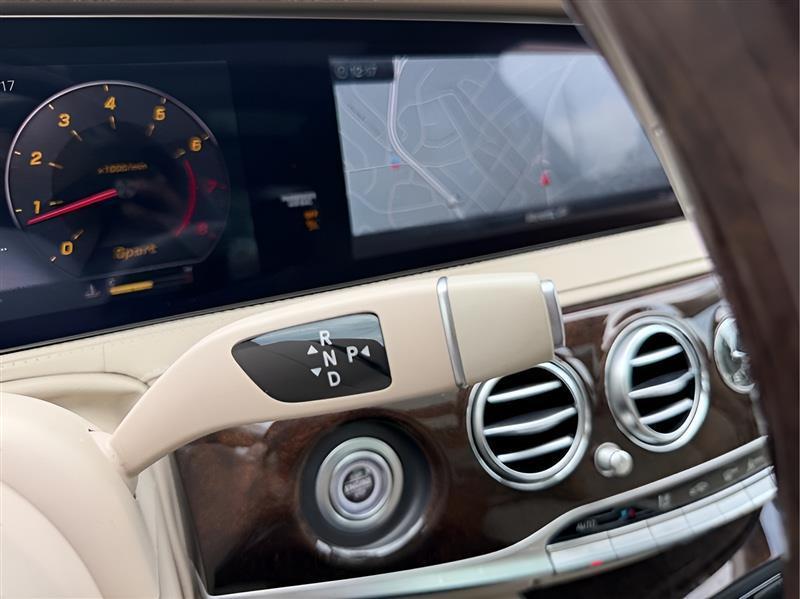 Mercedes-Benz S-Class S560 4MATIC 2019