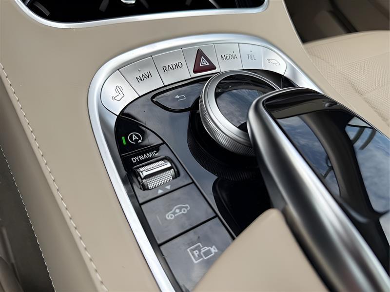 Mercedes-Benz S-Class S560 4MATIC 2019