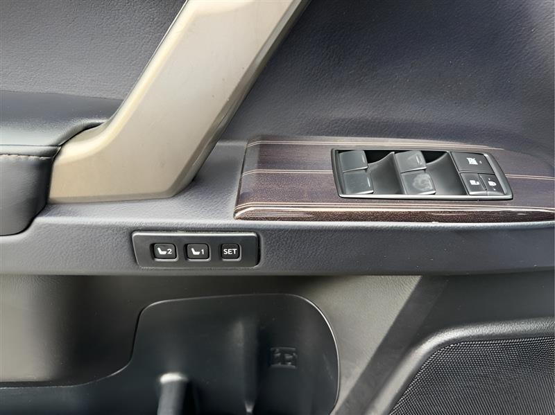 Lexus GX 460 4WD 4dr Premium 2020