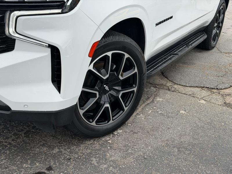 Chevrolet Suburban RST 2023