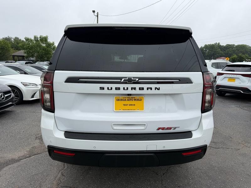 Chevrolet Suburban RST 2023