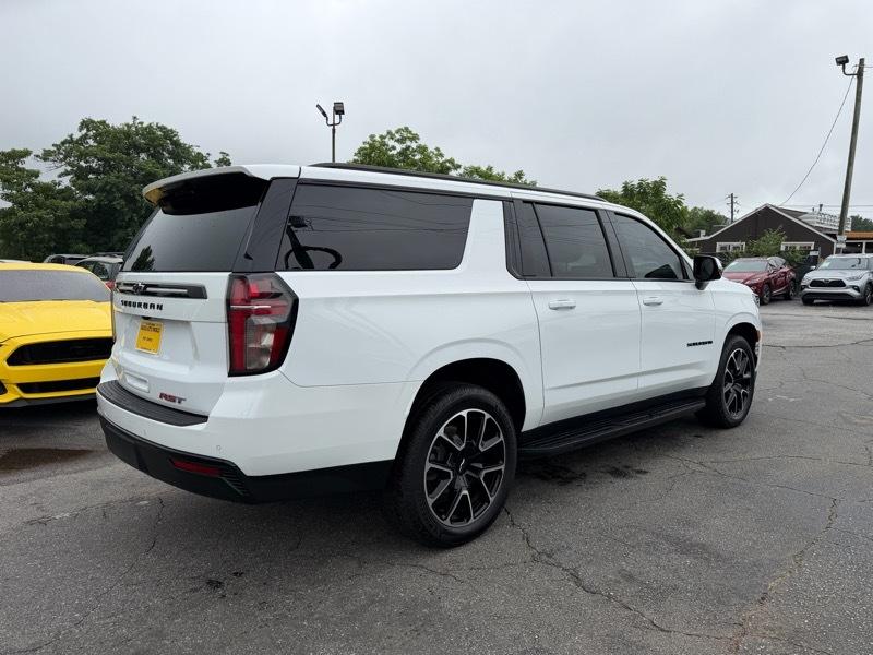 Chevrolet Suburban RST 2023