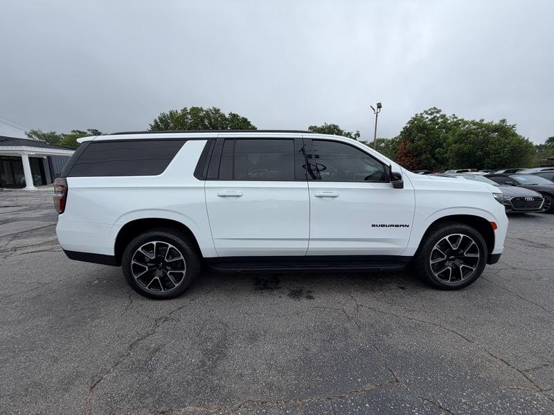 Chevrolet Suburban RST 2023