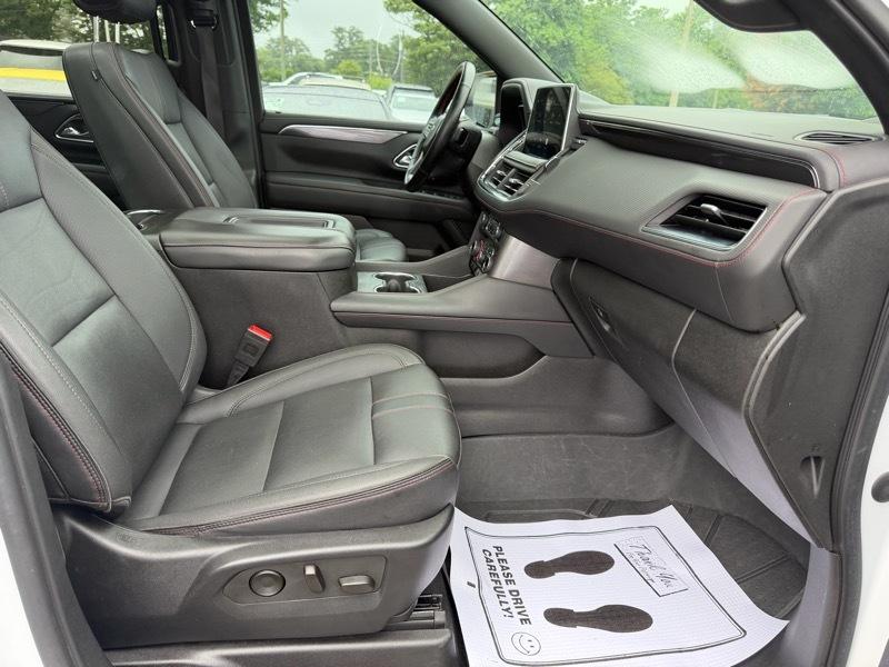 Chevrolet Suburban RST 2023