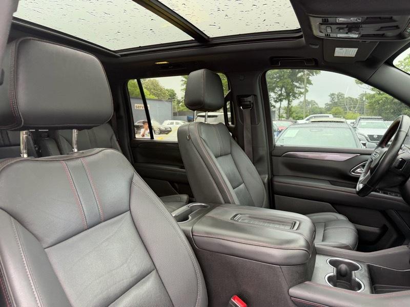 Chevrolet Suburban RST 2023