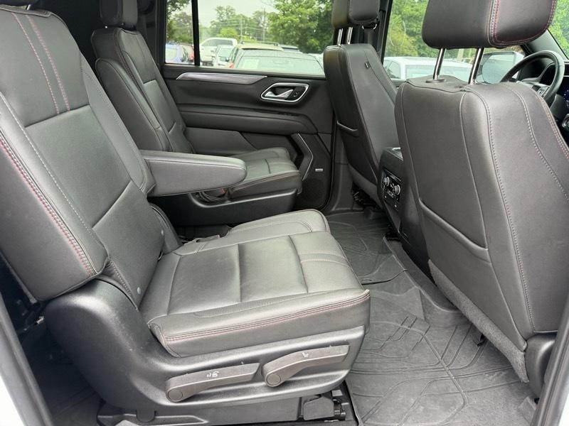 Chevrolet Suburban RST 2023