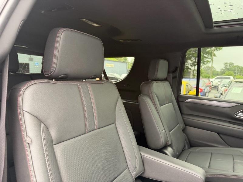 Chevrolet Suburban RST 2023