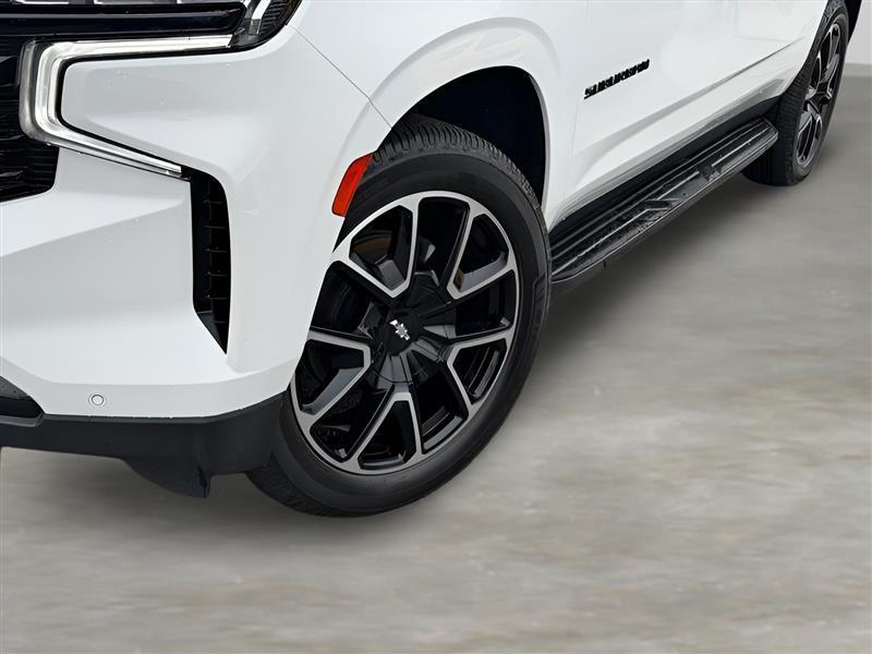 Chevrolet Suburban RST 2023