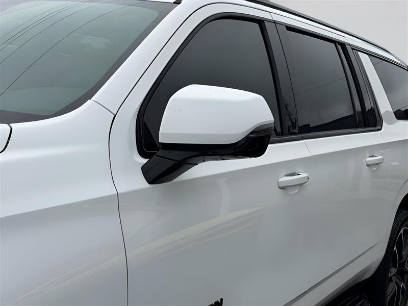 Chevrolet Suburban RST 2023