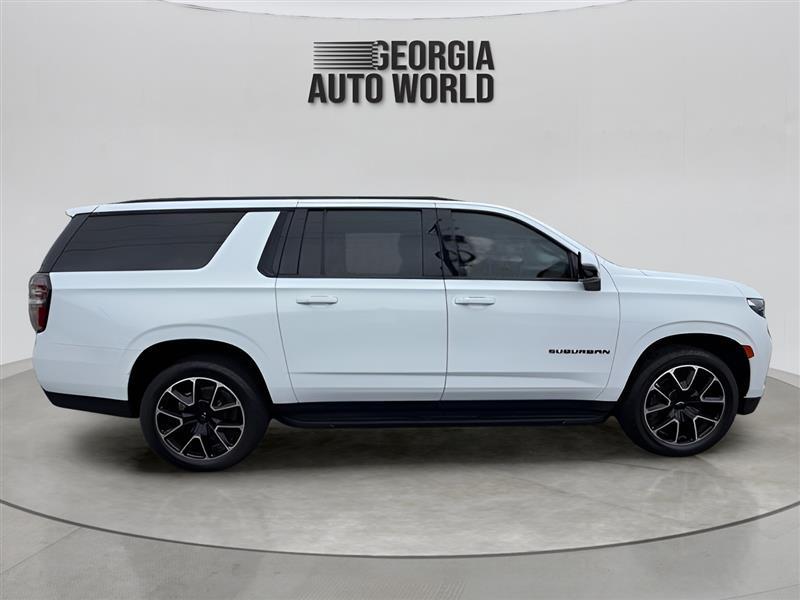 Chevrolet Suburban RST 2023