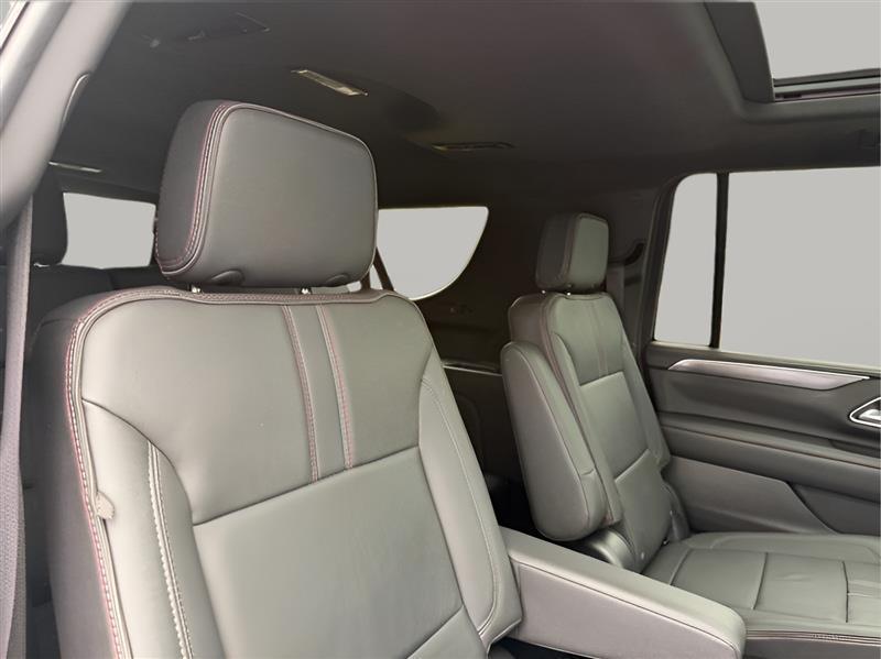Chevrolet Suburban RST 2023