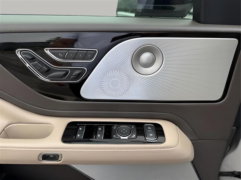 Lincoln Aviator Reserve AWD 2020