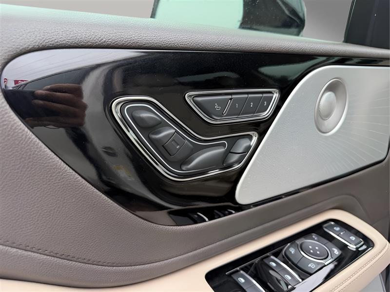 Lincoln Aviator Reserve AWD 2020