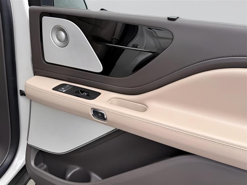 Lincoln Aviator Reserve AWD 2020