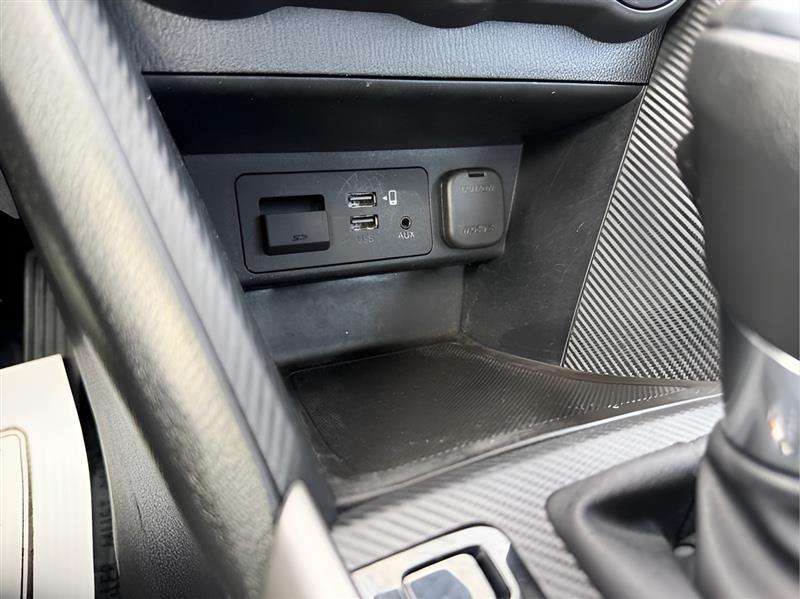 Toyota Yaris 4dr Sdn Auto 2020