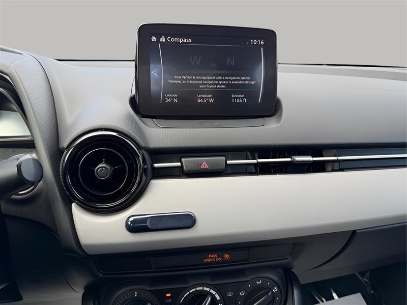 Toyota Yaris 4dr Sdn Auto 2020