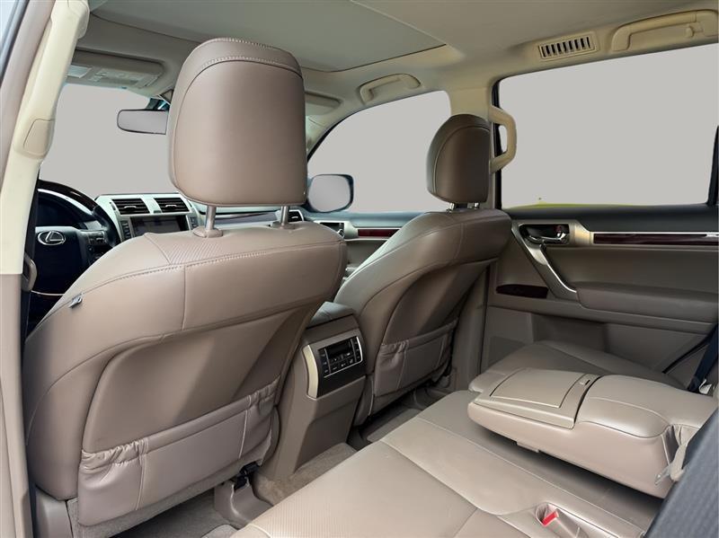 Lexus GX 460 4WD 4dr Premium 2016