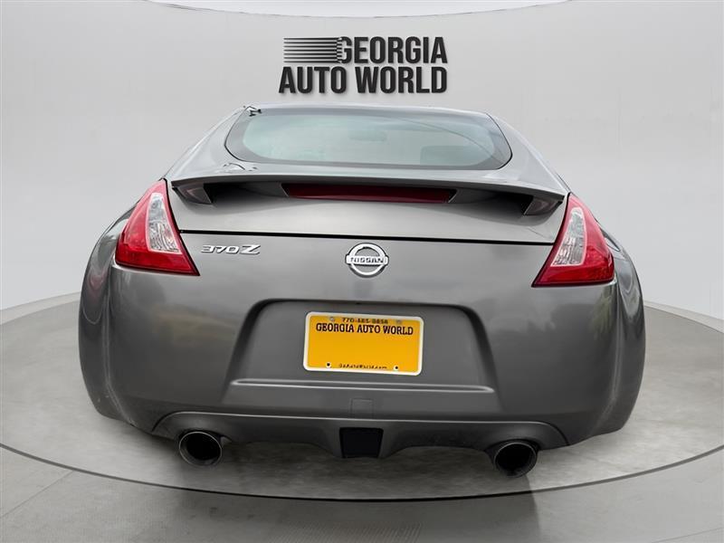 Nissan 370Z Coupe 2009