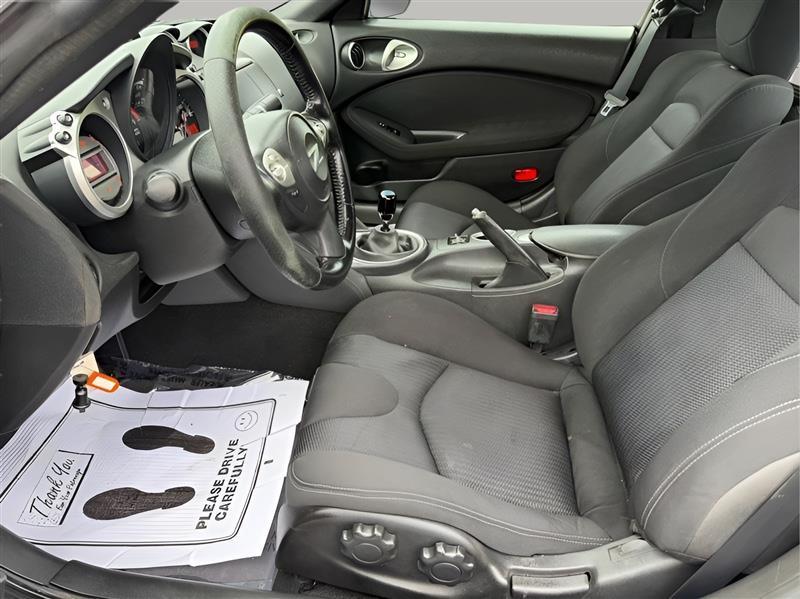Nissan 370Z Coupe 2009