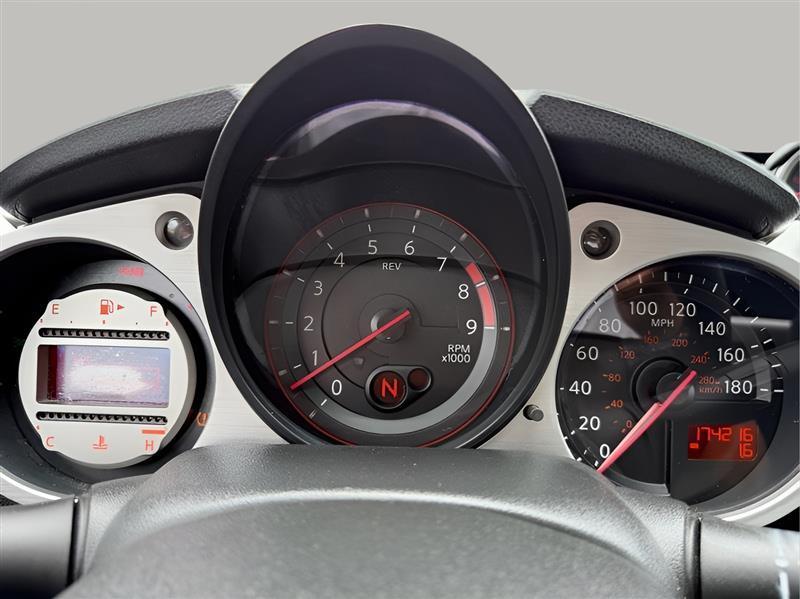 Nissan 370Z Coupe 2009